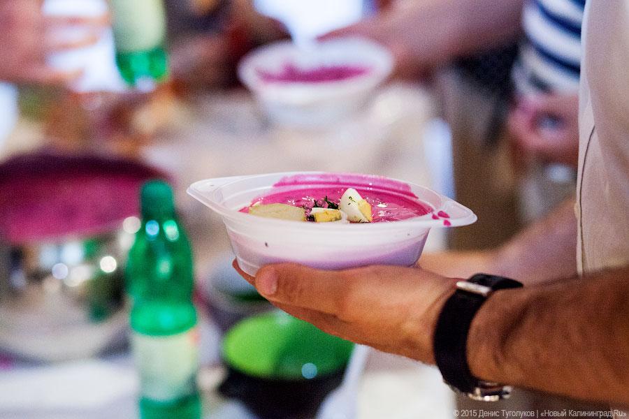 Балтийские голубцы и янтарная панна-котта: современный калининградский обед