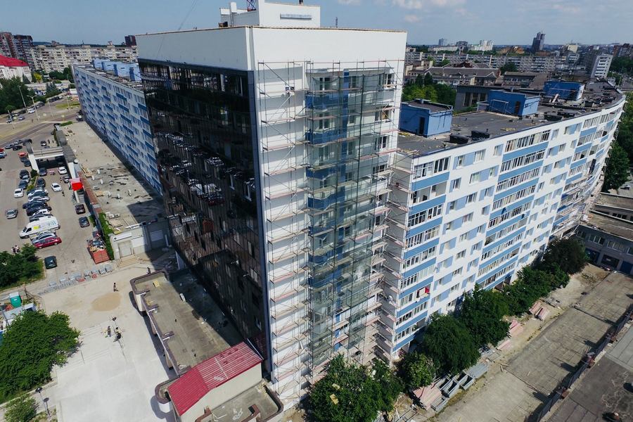 «Называем „терминатор“»: как выглядит ремонтируемый дом на Зарайской (фото)