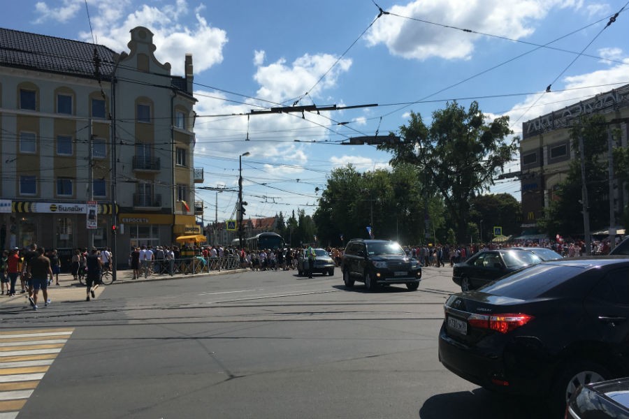В Калининграде перекрыли улицы перед матчем Бельгия-Англия