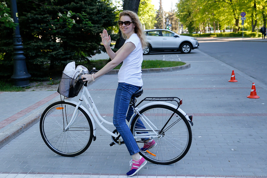 Приколесили: как калининградские чиновники в пятницу на работу добирались