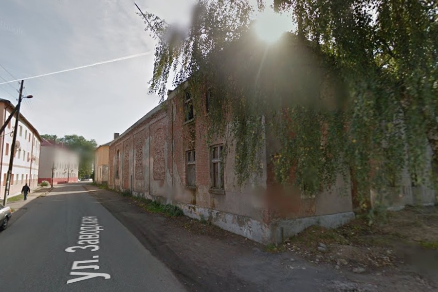 Власти Полесска: судьбу бывшего ДК на ул. Заводской будет решать его собственник
