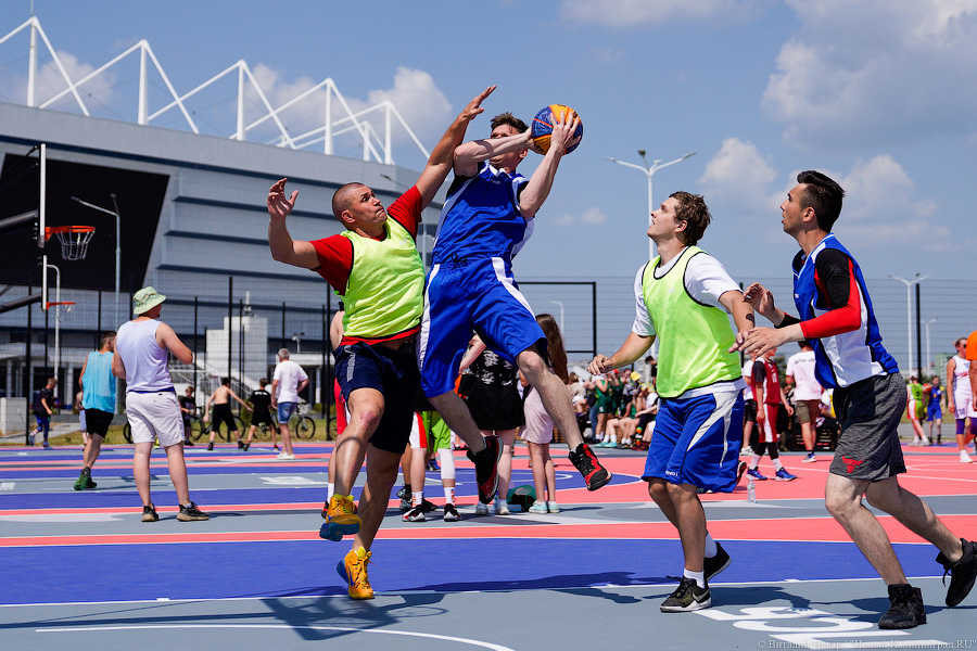 Семь кортов и воркаут: у стадиона «Калининград» открыли Центр уличного баскетбола (фото)