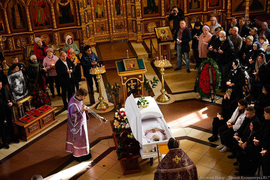 «Самая красивая девушка СССР»: в Калининграде простились с актрисой Александрой Яковлевой (фото)