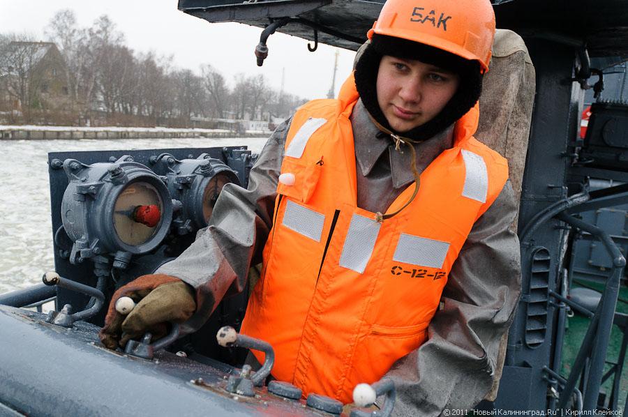 "50 лет дивизиону тральщиков": фоторепортаж "Нового Калининграда.Ru"