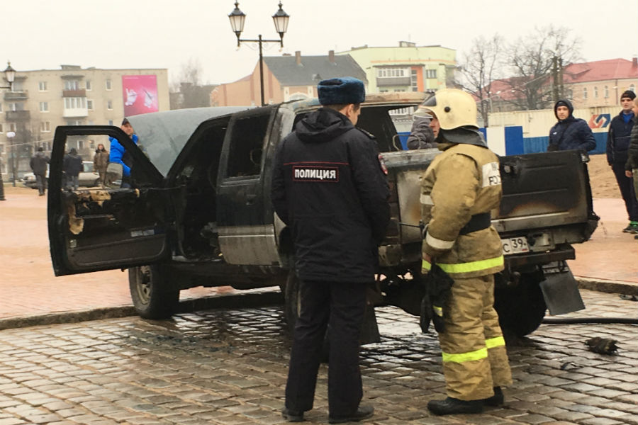 «Силы зла»: что известно про [Роскомнадзор] у храма в Гусеве