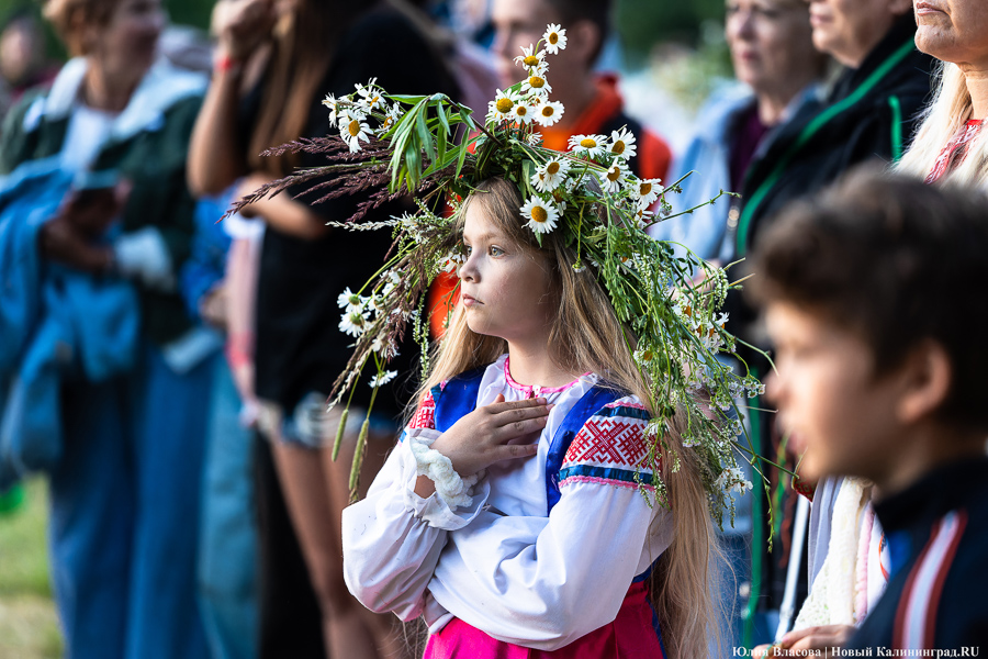 В свете пламени костра: как в Ушкуе отмечали праздник Ивана Купалы (фото)