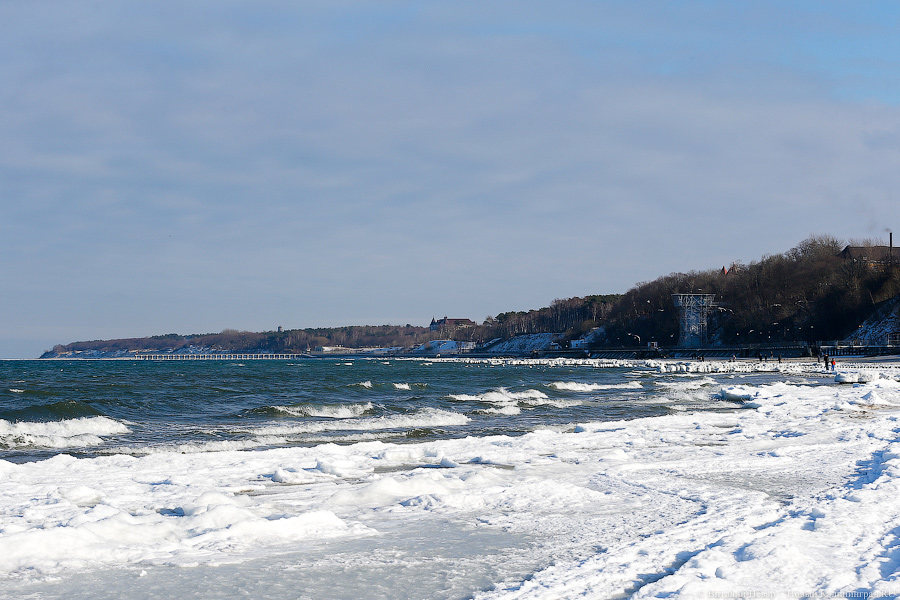 Под давлением: что происходит с берегом у резиденции президента в Пионерском