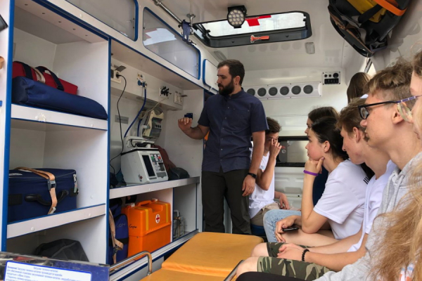 «Шаг в медицину»:  школа № 58 провела летний образовательный интенсив