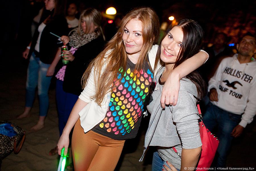 Последний летний опен-эйр: в Зеленоградске прошел фестиваль «Янтарный пляж»