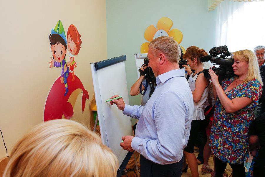 «С небольшим опозданием»: в пос. им. А. Космодемьянского открылся новый детский сад 