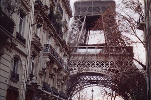 Tele2 сделала роуминг в Европе по российским ценам