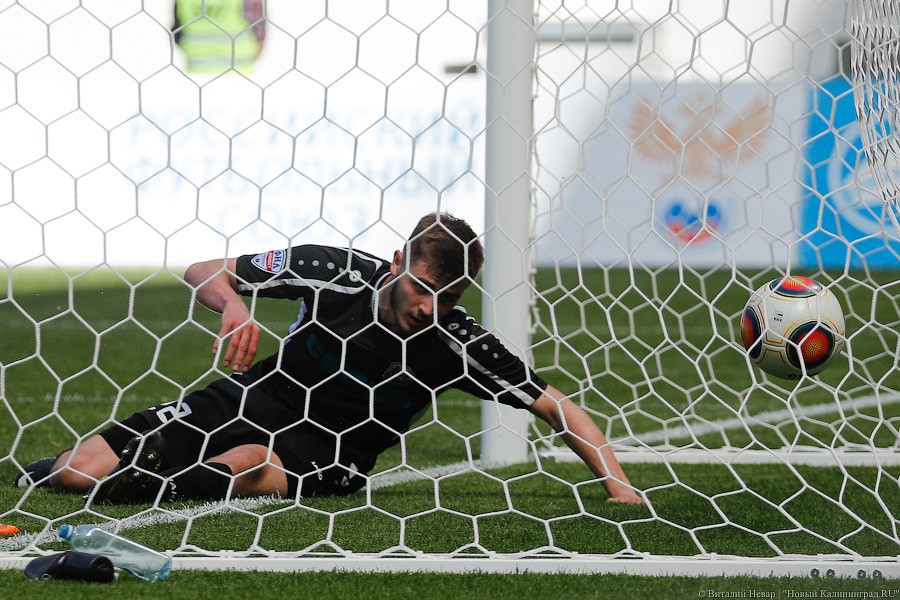 В обмен на пробки: церемония открытия и матч «Балтика» — «Тюмень» (фото)