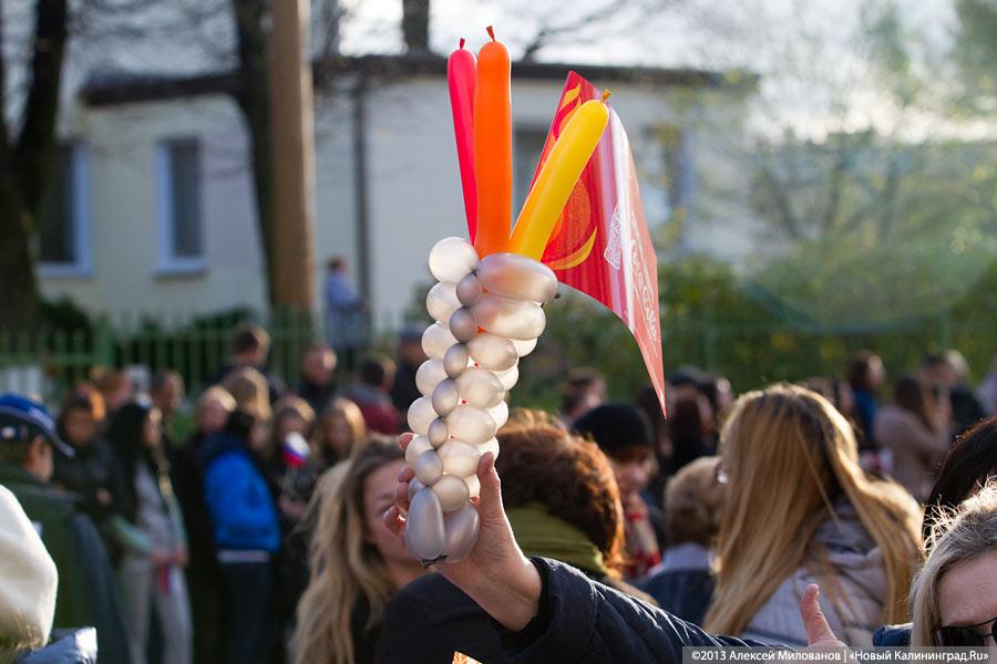 75 оттенков олимпийского: эстафета огня Олимпиады-2014 в Калининграде