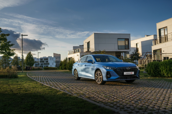 Как получить выгоду до 710 000 рублей на авто премиум-класса