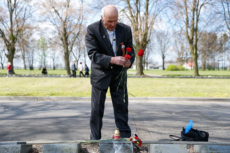 Российские байкеры в Польше: в Бранево почтили память павших солдат