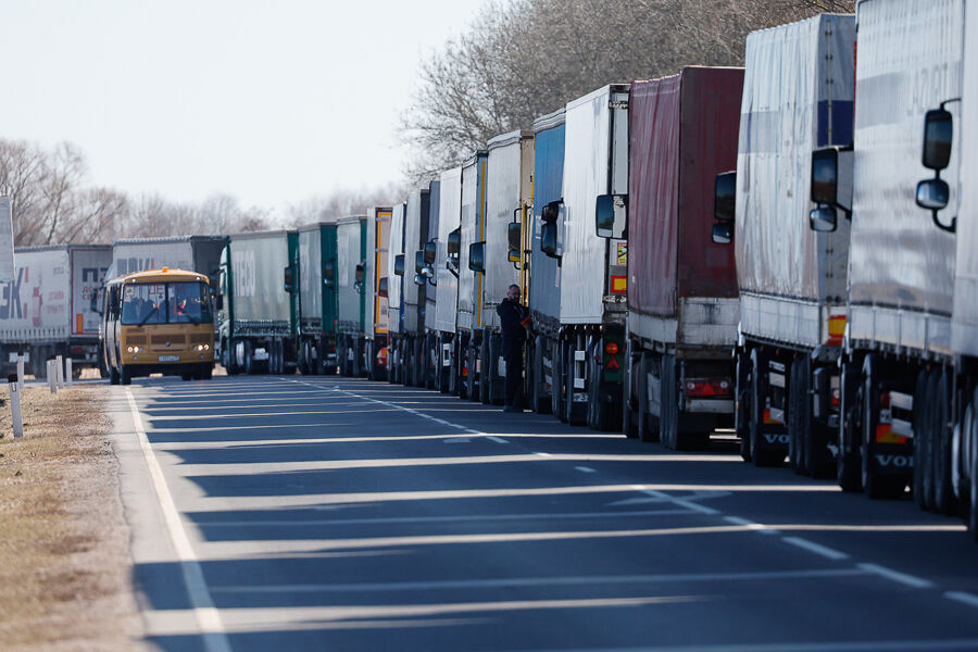 АСМАП хочет попросить Путина запретить грузовикам из ЕС поездки по России