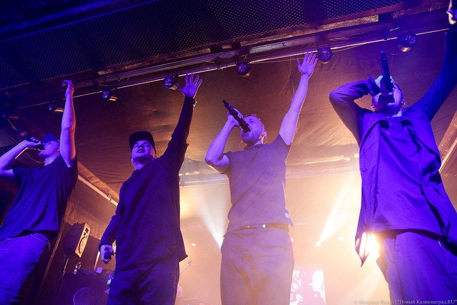 Не надо танцевать: в клубе «Yalta» выступила группа «Каста»