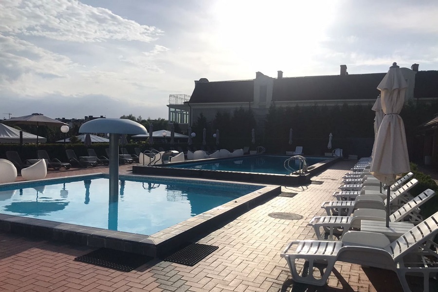 СК проводит проверку по факту ЧП с малолетним в бассейне гостиничного комплекса