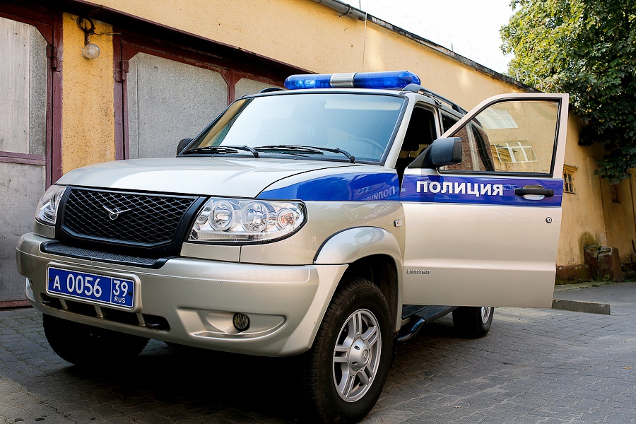 В Калининграде двое мужчин обокрали посетителя ломбарда