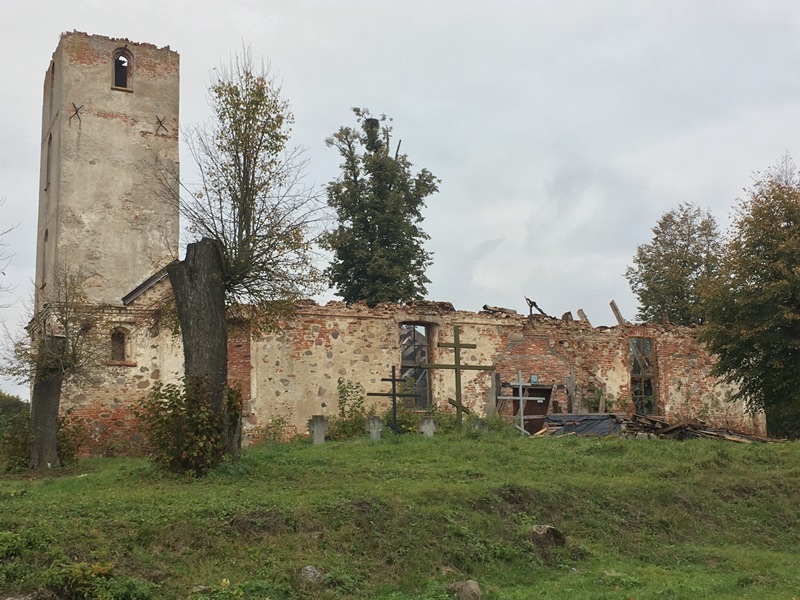 На кирхе Мелькемен в Нестеровском округе обрушилась крыша