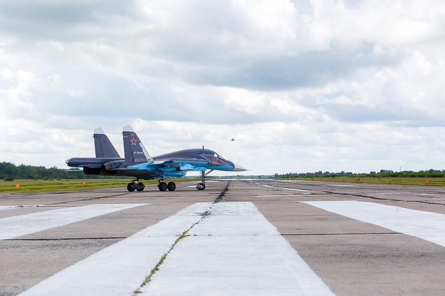 Воздушная тревога: в Калининградской области прошли учения Балтфлота, ВДВ и ВВС РФ