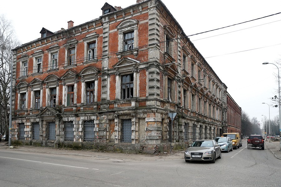 В здании Янтарной мануфактуры в Калининграде снова случился пожар