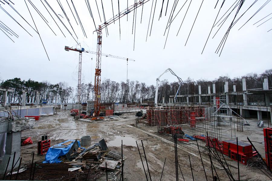 Разморозили: в Светлогорске возобновили строительство Театра эстрады и детского сада