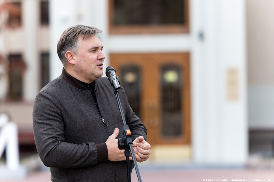 Комедия и трагедия: в Калининграде отремонтировали фасад Историко-художественного музея (фото)