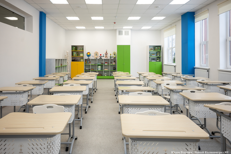 От дрона до 3D-принтера: в Калининграде открылась «школа для школы» на Каштановой аллее (фото)