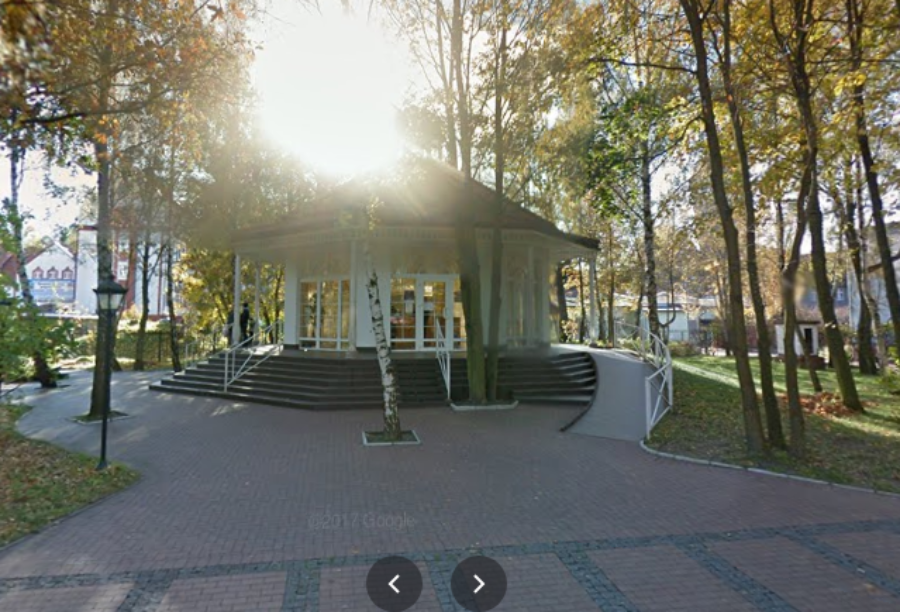 Военные пытаются сдать свой бювет с минеральной водой в центре Светлогорска