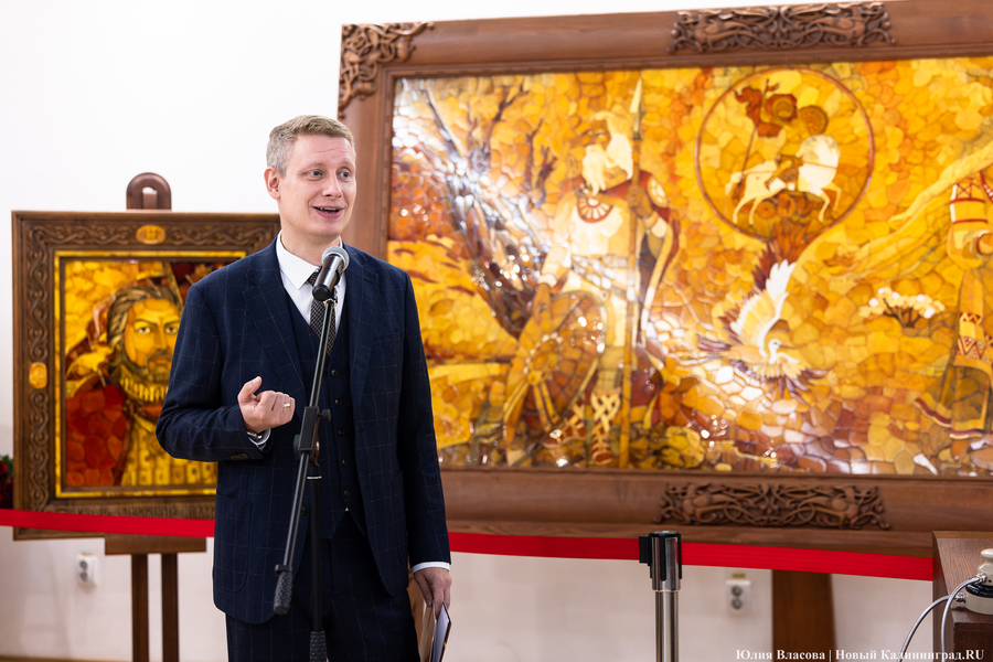 «За крепостной стеной»: Музей янтаря открыл экспозицию в пороховом погребе (фото)