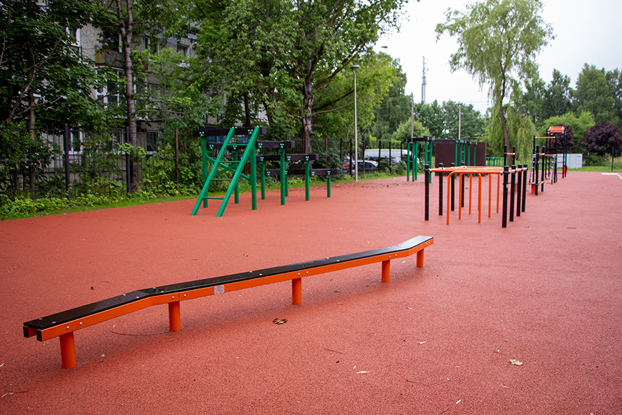 Комфорт для младших классов: в Светлогорске завершается строительство школы (фото)