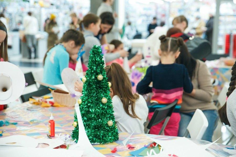 Приглашаем на детский мастер-класс «Рождественский ангел» в «Меге»!