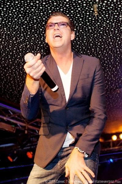 Певец Дензел: «В России лучшие суши в мире»