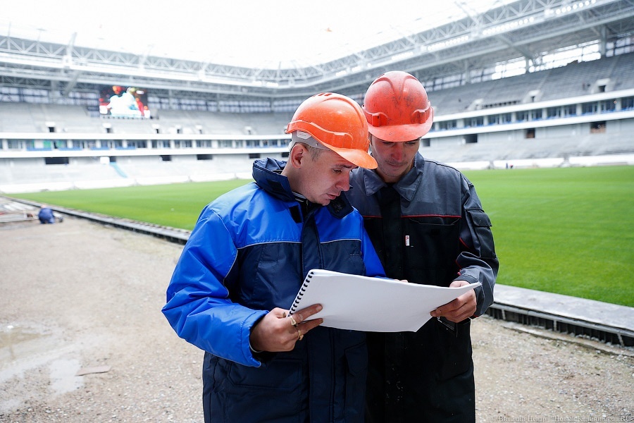 Тонкая настройка: ФИФА проинспектировала строящийся стадион в Калининграде