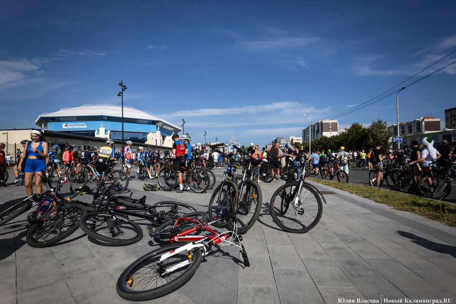 До моря на двух колёсах: в Калининграде проходит велопробег «Тур-де-Кранц» (фото)