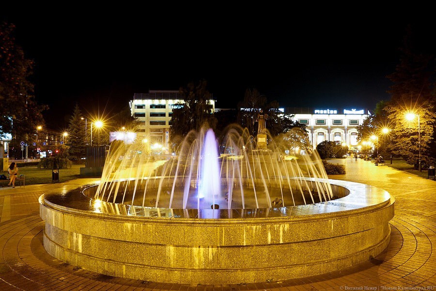 В Калининграде второй раз за год включают фонтаны
