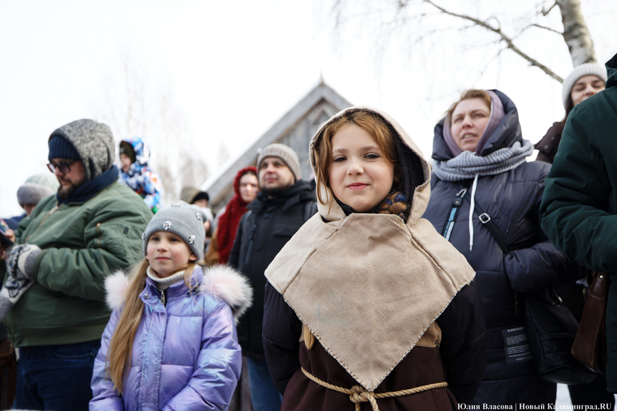 Блины, пляски и «самое большое» чучело: как отпраздновали Масленицу в «Каупе» (фото)