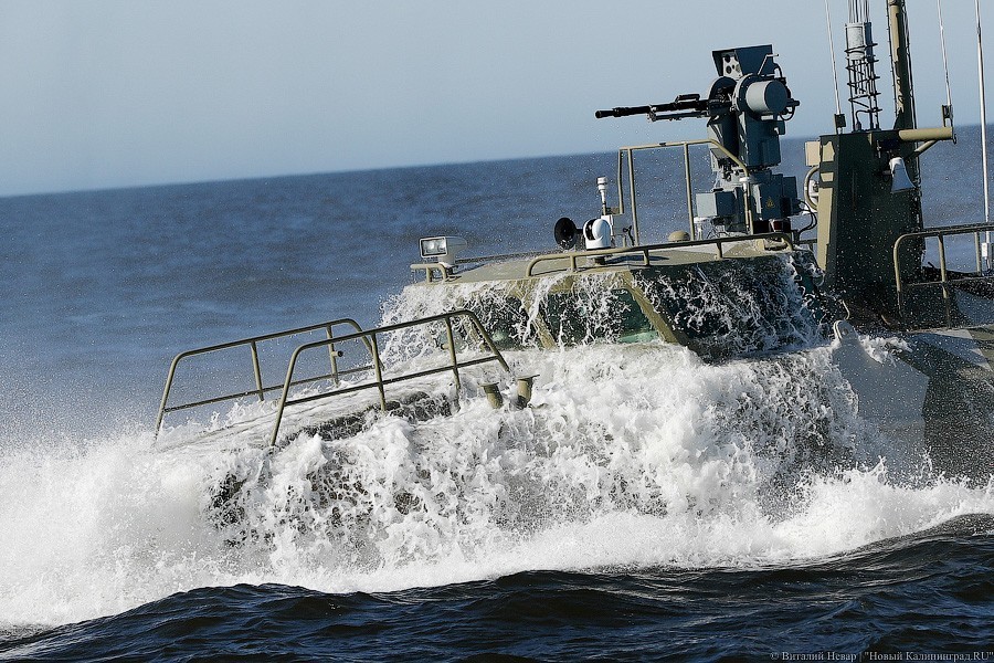 Форма в воде: на Балтике прошли учения противодиверсионного отряда (фото)