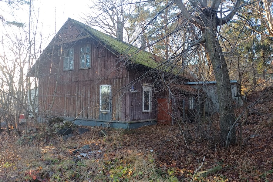 Власти Светлогорска выставили на торги за 30 млн руб. дом довоенной постройки с землей