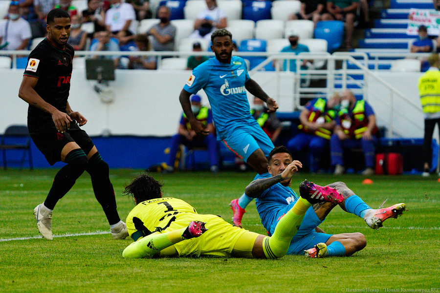 Три гола в одни ворота: как «Зенит» взял Суперкубок в Калининграде (фото)