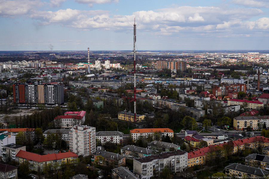 Под винтом вертолёта о чем-то поёт: воздушный парад глазами участника (фото)