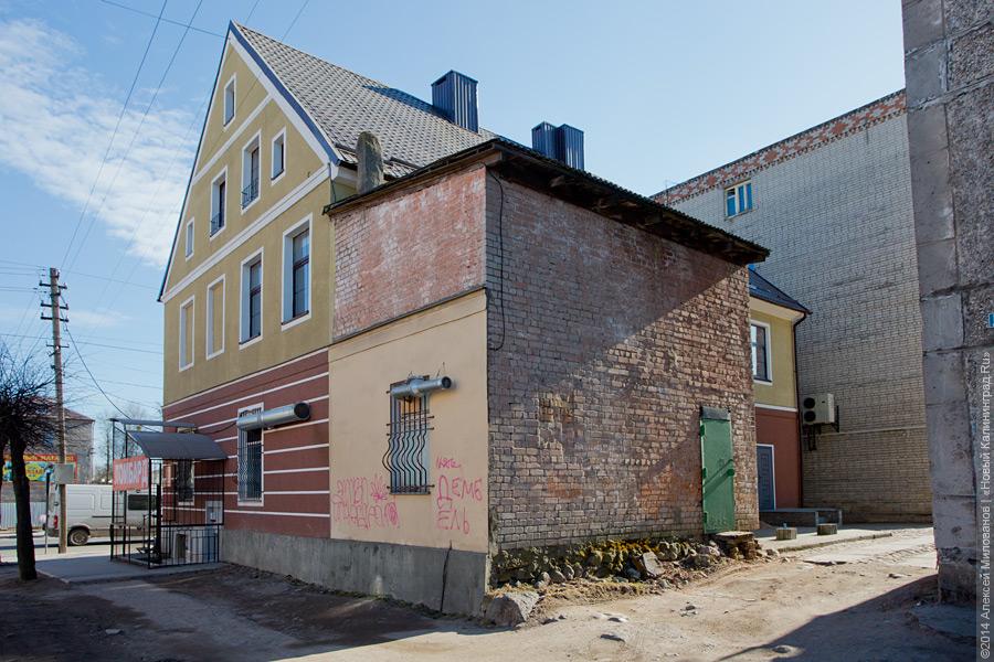 Дома на родине Цуканова остаются отремонтированными лишь с фасада последние 3,5 года