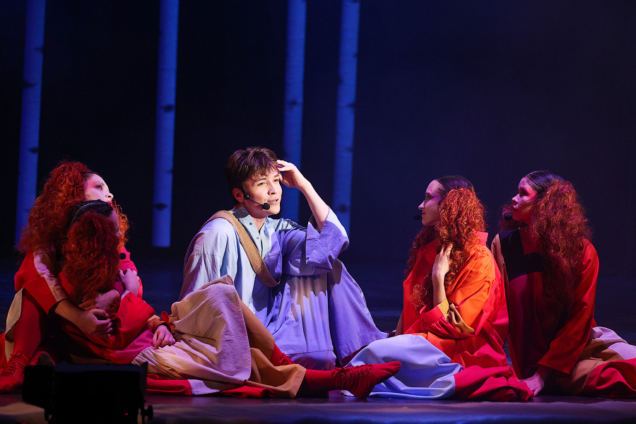 Славянское фэнтези: в Музыкальном театре поставили «Снегурочку» Островского (фото)