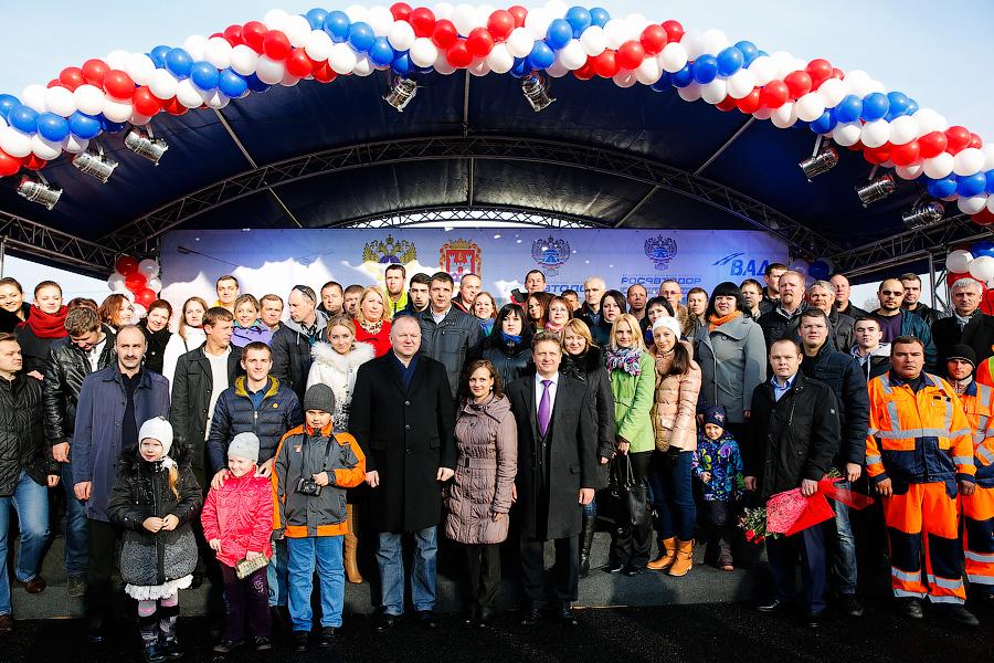 Посадить дерево и открыть трассу: как губернатор добрые дела делал