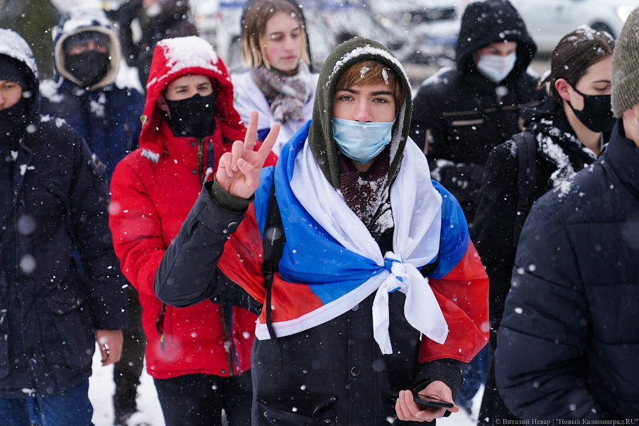 «И ты не бойся»: в Калининграде прошла новая акция в поддержку Навального (фото)