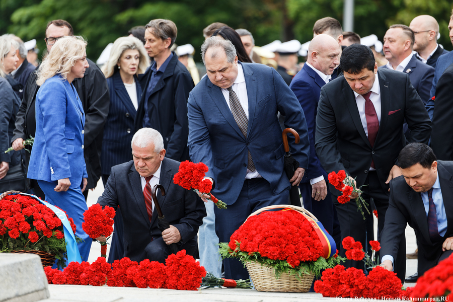 Кириенко и другие лица: в Калининграде в день 80-летия области прошла памятная церемония