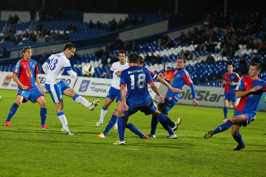 Нули на табло: «Балтика» и «Енисей» сыграли в безголевую ничью (фото)