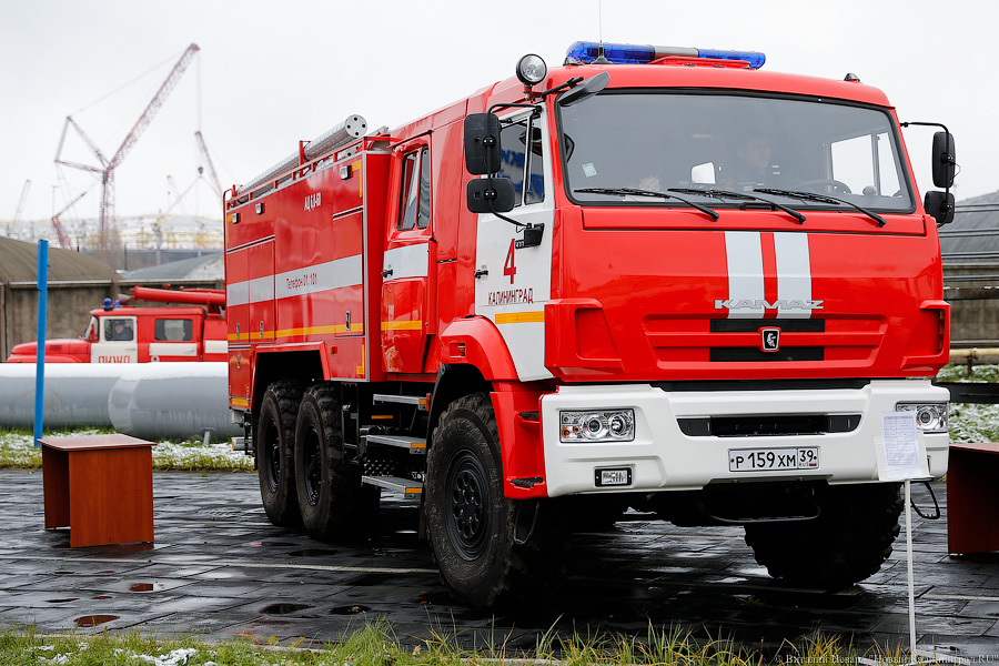 В девятиэтажке на ул. Батальной загорелись диван и ковёр