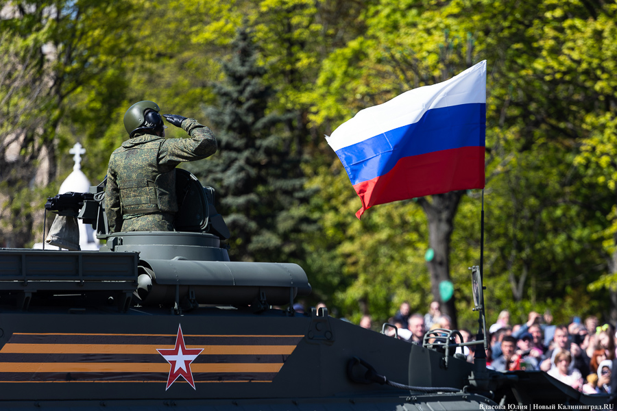 Парад Победы в Калининграде 9 мая (фоторепортаж)